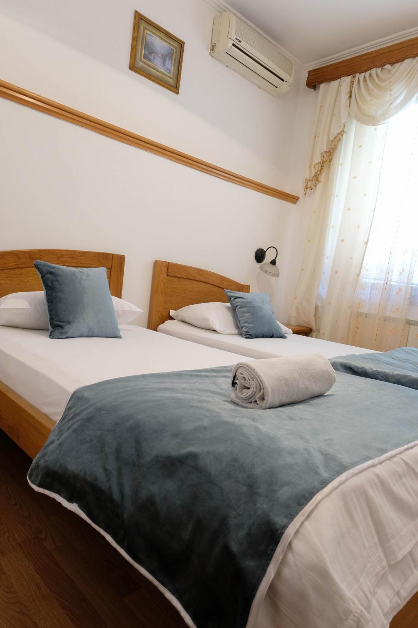 Bed And Breakfast Vijecnica Saraievo Exterior foto