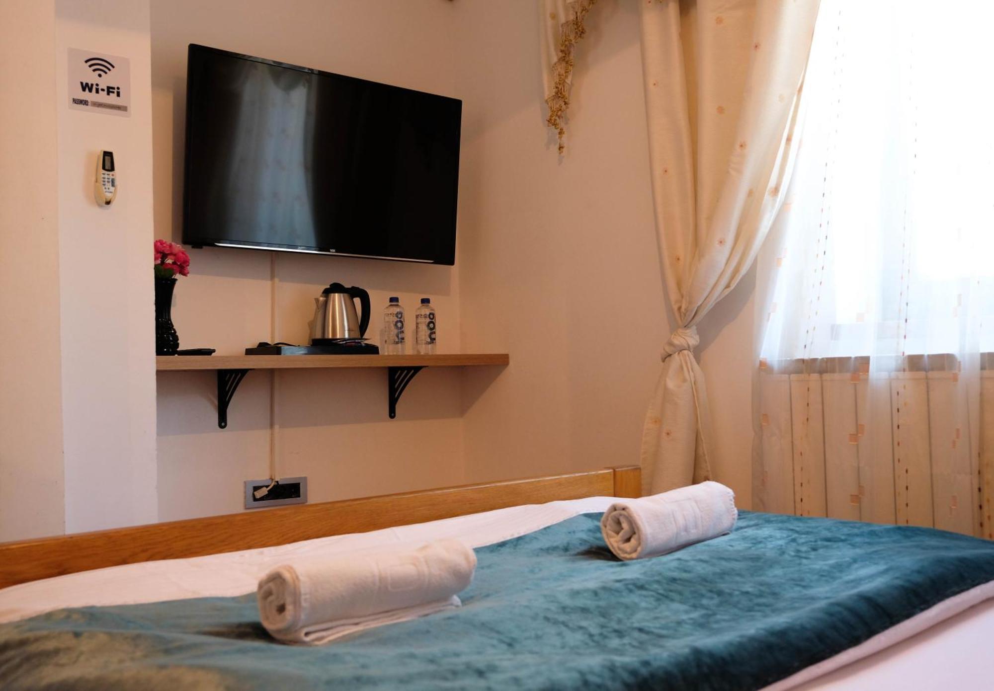 Bed And Breakfast Vijecnica Saraievo Exterior foto