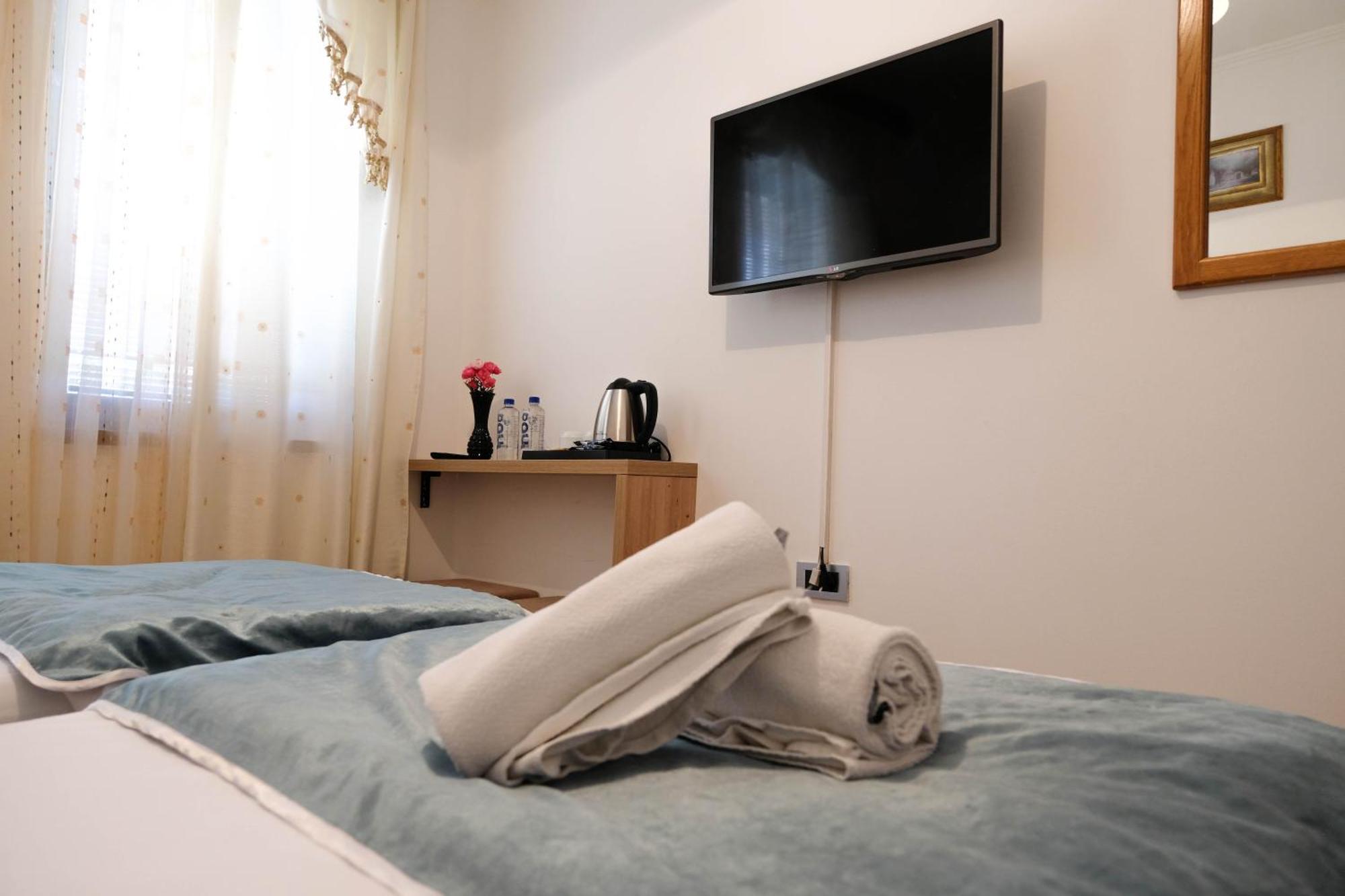 Bed And Breakfast Vijecnica Saraievo Exterior foto