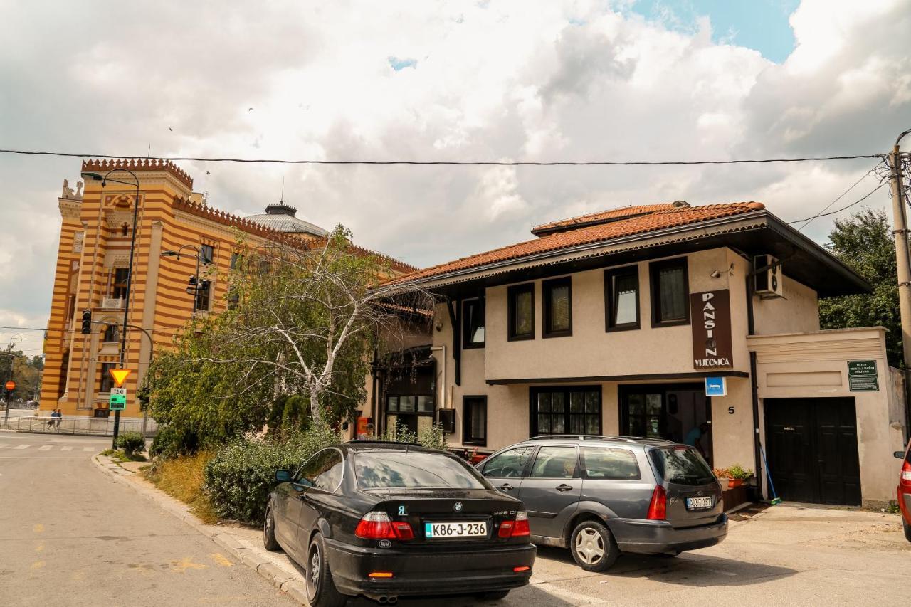 Bed And Breakfast Vijecnica Saraievo Exterior foto