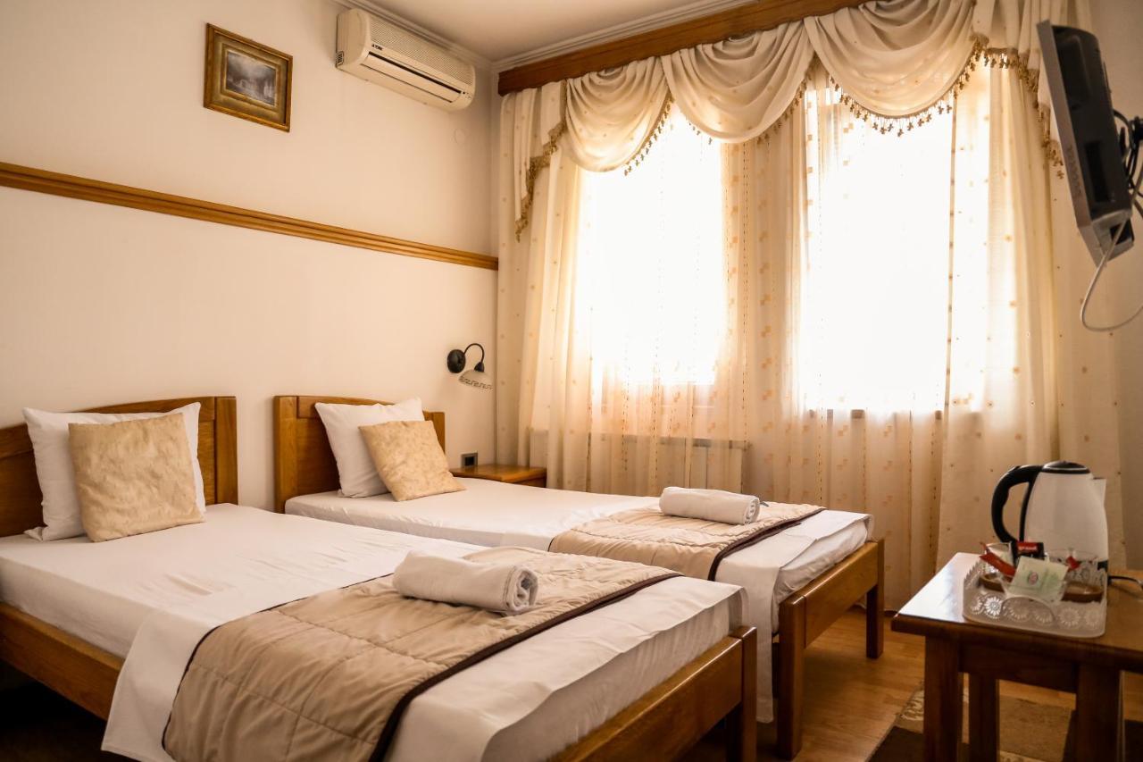 Bed And Breakfast Vijecnica Saraievo Exterior foto